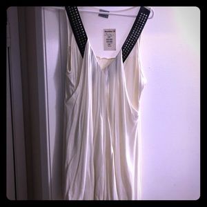 BUCKLE bubble hem tank